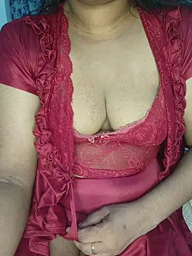 Malluivaniya's Live XXX Chat