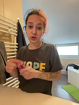 Tamy-Love's Live XXX Chat