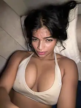 AgathaGeorgiou's Webcam Show