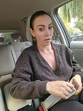 milflovelyxxx's Webcam Show