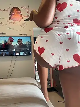 Bellah-Noire's Live XXX Chat