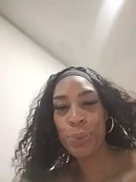 RosseRamiirez's Live XXX Chat