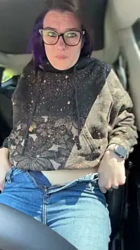LadyLena1 现场性爱视讯表演