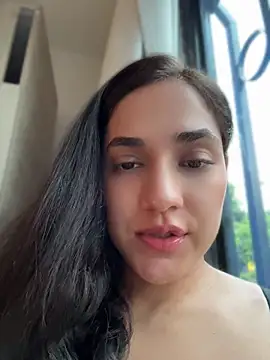 __amcutefatima 现场性爱视讯表演