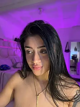 lucianaroy's Live XXX Chat