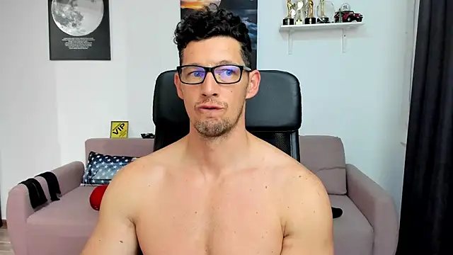 BrutusK08's Webcam Show
