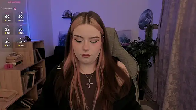 CoraMiel's Live XXX Chat
