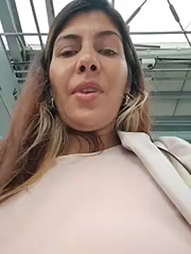 scarlett_moore's Webcam Show