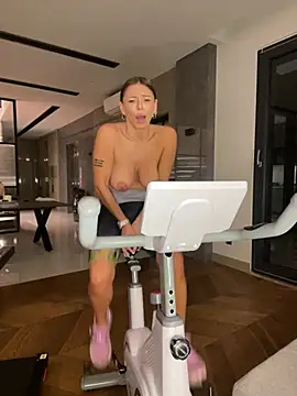 SexOnMyLvL's Webcam Show