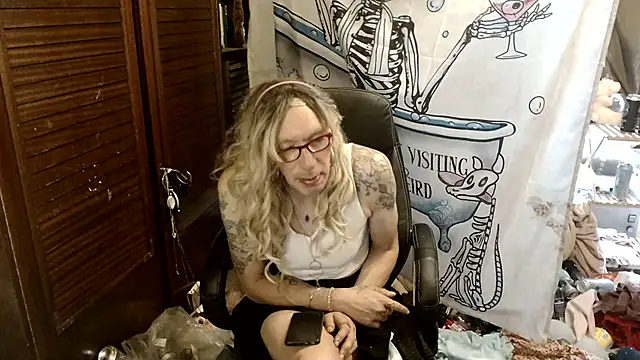 Ombeline1's Webcam Show