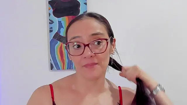 Jessica_Herrera_'s Live XXX Chat