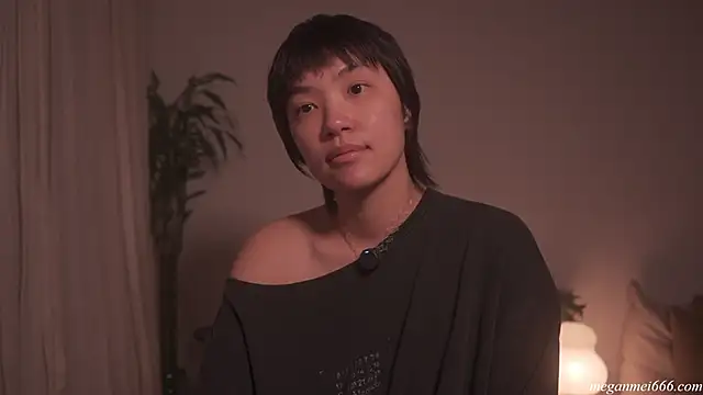 meganmei666 现场性爱视讯表演