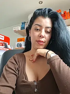 Luianna's Live XXX Chat