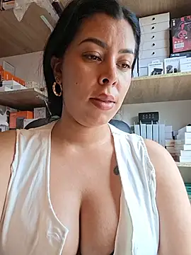 Luianna's Webcam Show