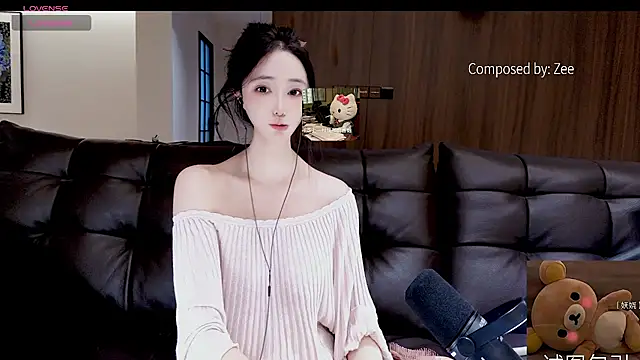 -Aricia-'s Live XXX Chat