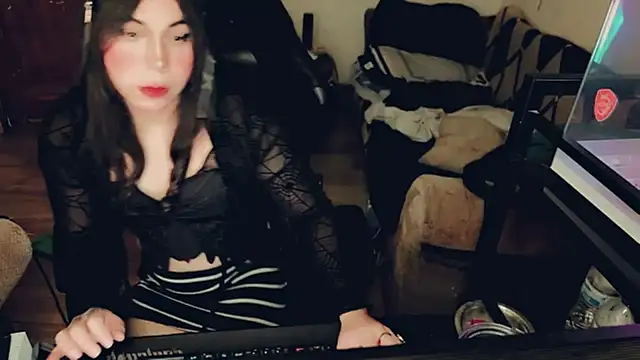 evelyntvsexy's Webcam Show