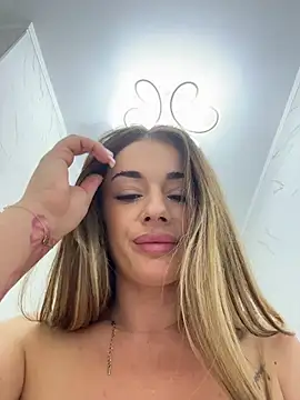 IsabellaEtthan's Webcam Show