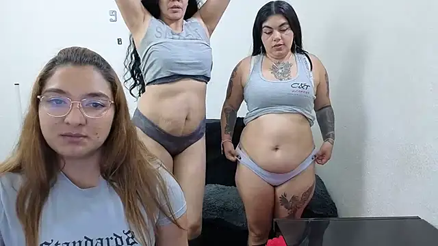 _sweetcarla 现场性爱视讯表演