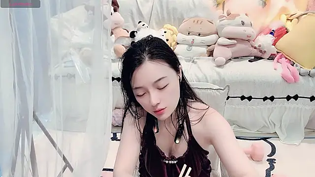 AKiKi711's Live XXX Chat