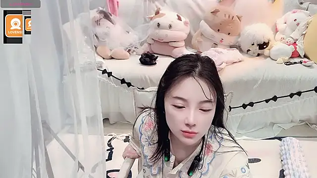 AKiKi711's Live XXX Chat