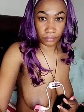 PuneeeLucee's Webcam Show