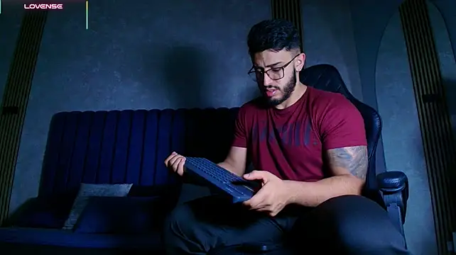 Liam_Kleiin's Webcam Show