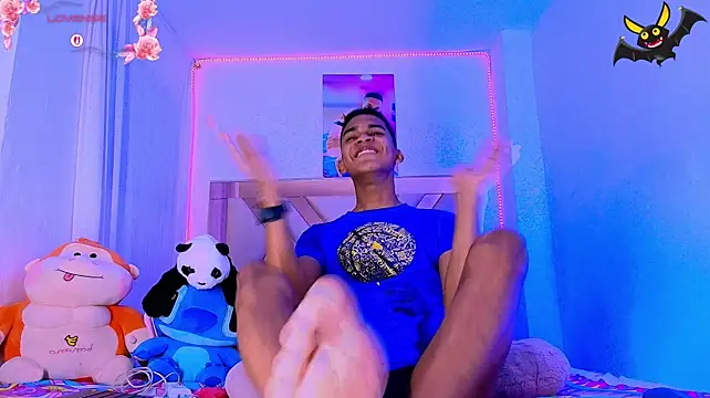dilan_alfonzo's Webcam Show