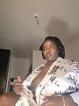 BigBlackClitXX 现场性爱视讯表演