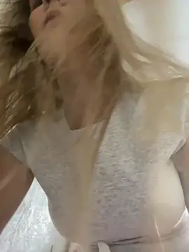 Ketitull's Live XXX Chat