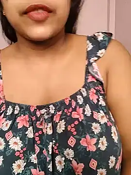 Quite_Malsha's Webcam Show