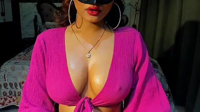 Bad_Girl_Kayra69's Webcam Show