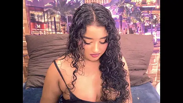 IndianAngel4u's Live XXX Chat