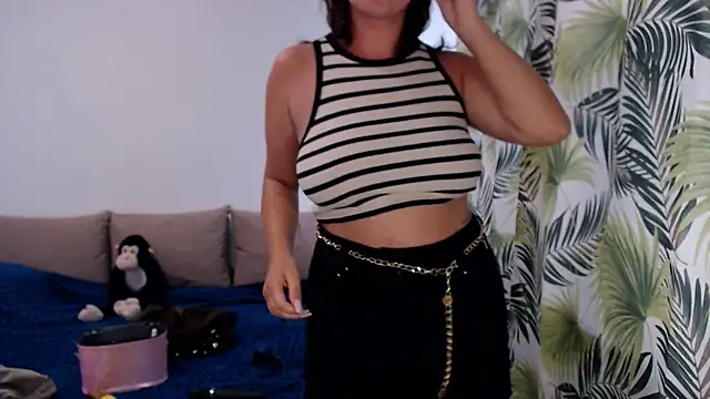 ViviRoses' Live XXX Chat