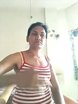 Angooribhabhi's Live XXX Chat