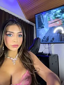 Atenea_cute21's Webcam Show