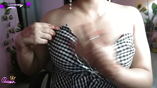 Mystical-Heart's Live XXX Chat
