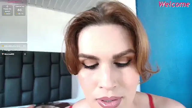 Aurora_doll23's Webcam Show