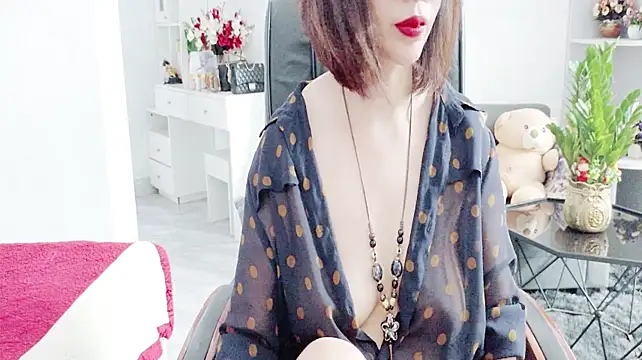 Miu-Le's Live XXX Chat