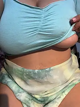kalpanaaishaa's Webcam Show