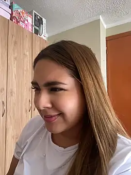 Miabonnett_'s Live XXX Chat