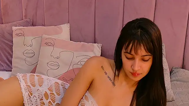 LeenaBrown's Webcam Show