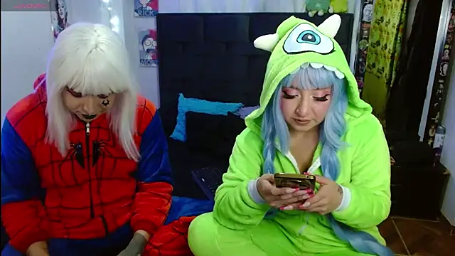 the_lesbian_game's Webcam Show