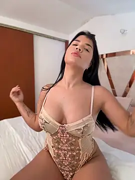 emma_lopes' Webcam Show