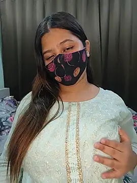 YOUR_GF_'s Webcam Show
