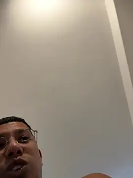 RIODEDOIDEIRAEDAIANE's Webcam Show