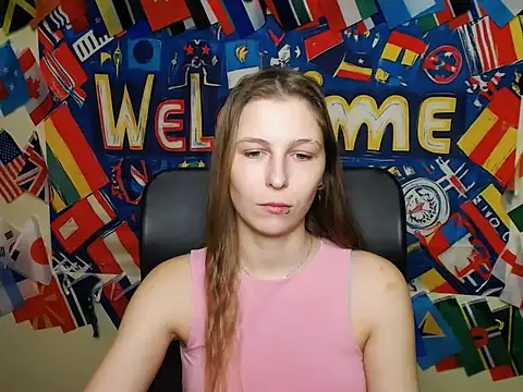 StrangerGi's Live XXX Chat