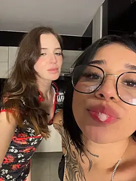 kevin_hotgirls' Live XXX Chat