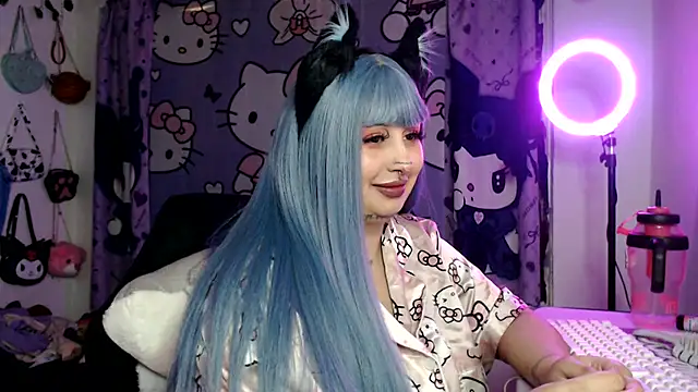 lussyevans24's Webcam Show