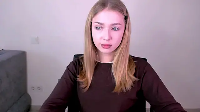 ElleLuv_'s Live XXX Chat