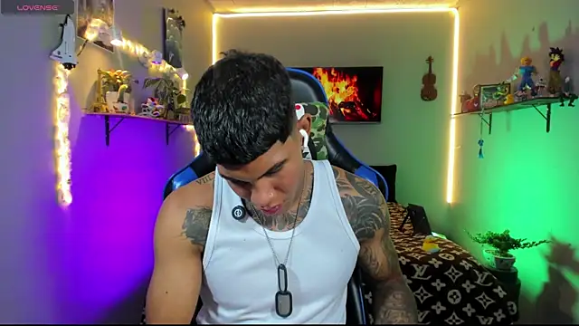 Damian_latinxxx's Webcam Show